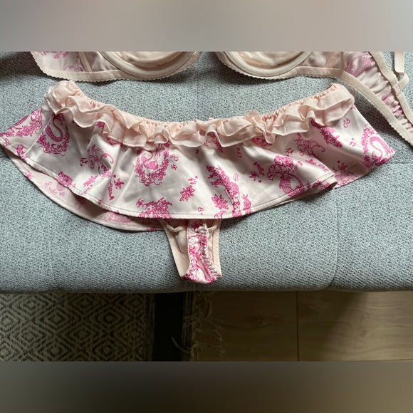 HOT! Victoria Secret SEXY LITTLE THINGS satin MERMAID ruffled bra 34B & PANTY - Picture 3 of 13